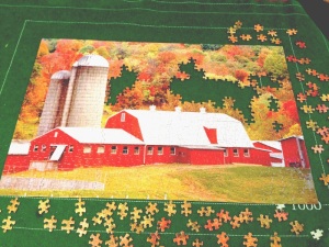 750-piece-jigsaw-puzzle-autumn-barn